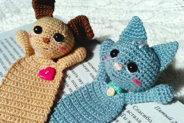 закладки вязаные коты